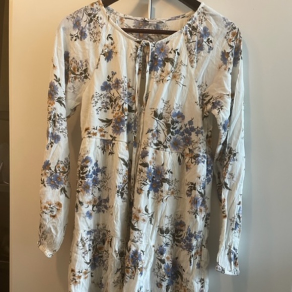 Summery Floral Mini Dress from American Eagle - Picture 1 of 3